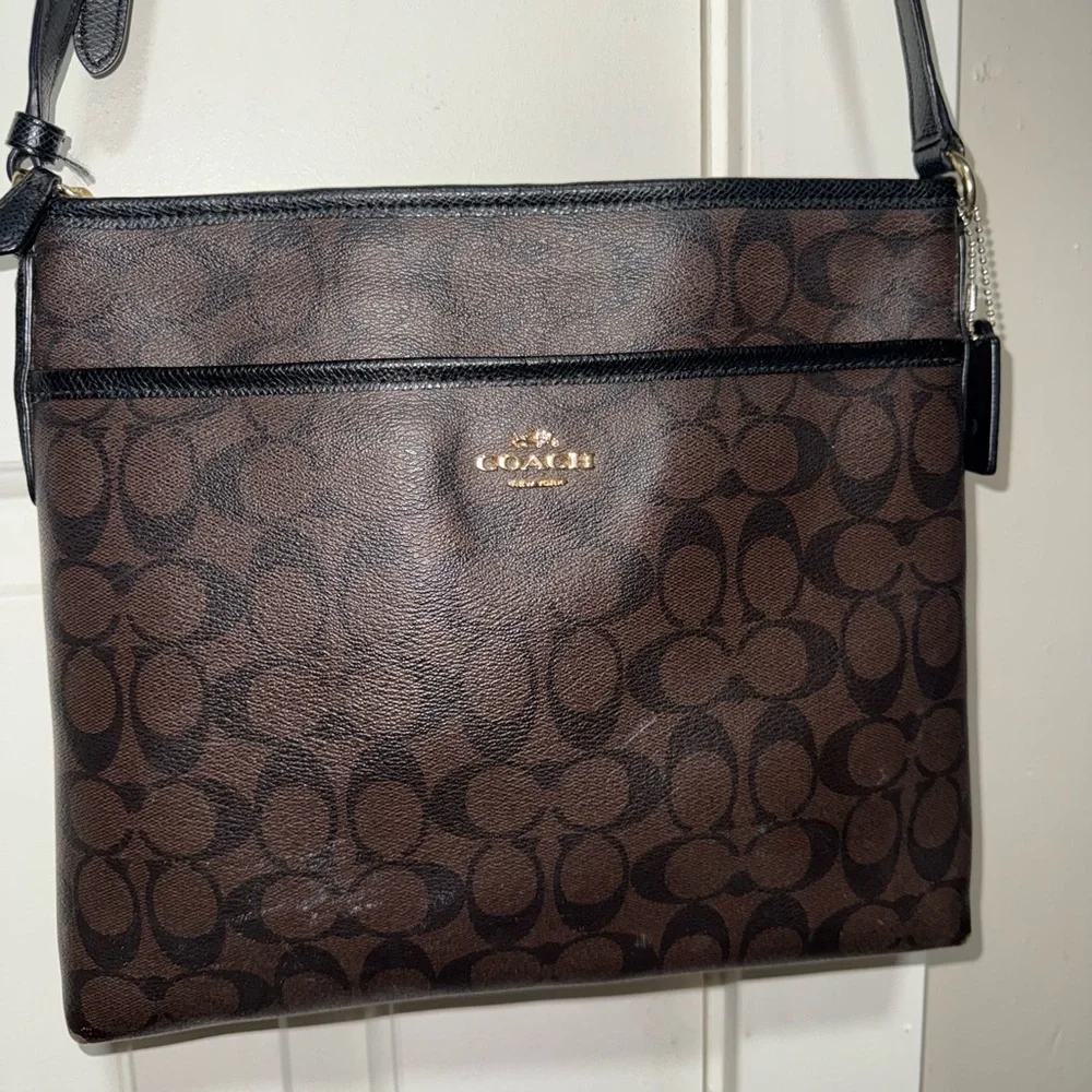 Coach Dark Brown Shoulder Bag - Picture 2 of 6